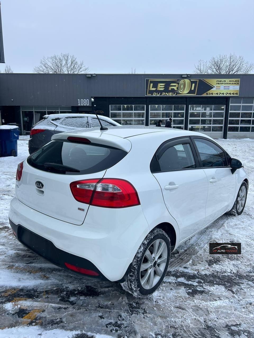 Kia Rio SX 2013 | Vip Auto Finance