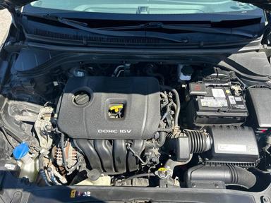 Hyundai Elantra 2017 - Thumbnail 21