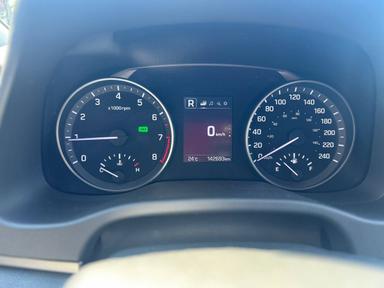 Hyundai Elantra 2017 - Thumbnail 18