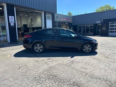 Hyundai Elantra 2017 - Thumbnail 6