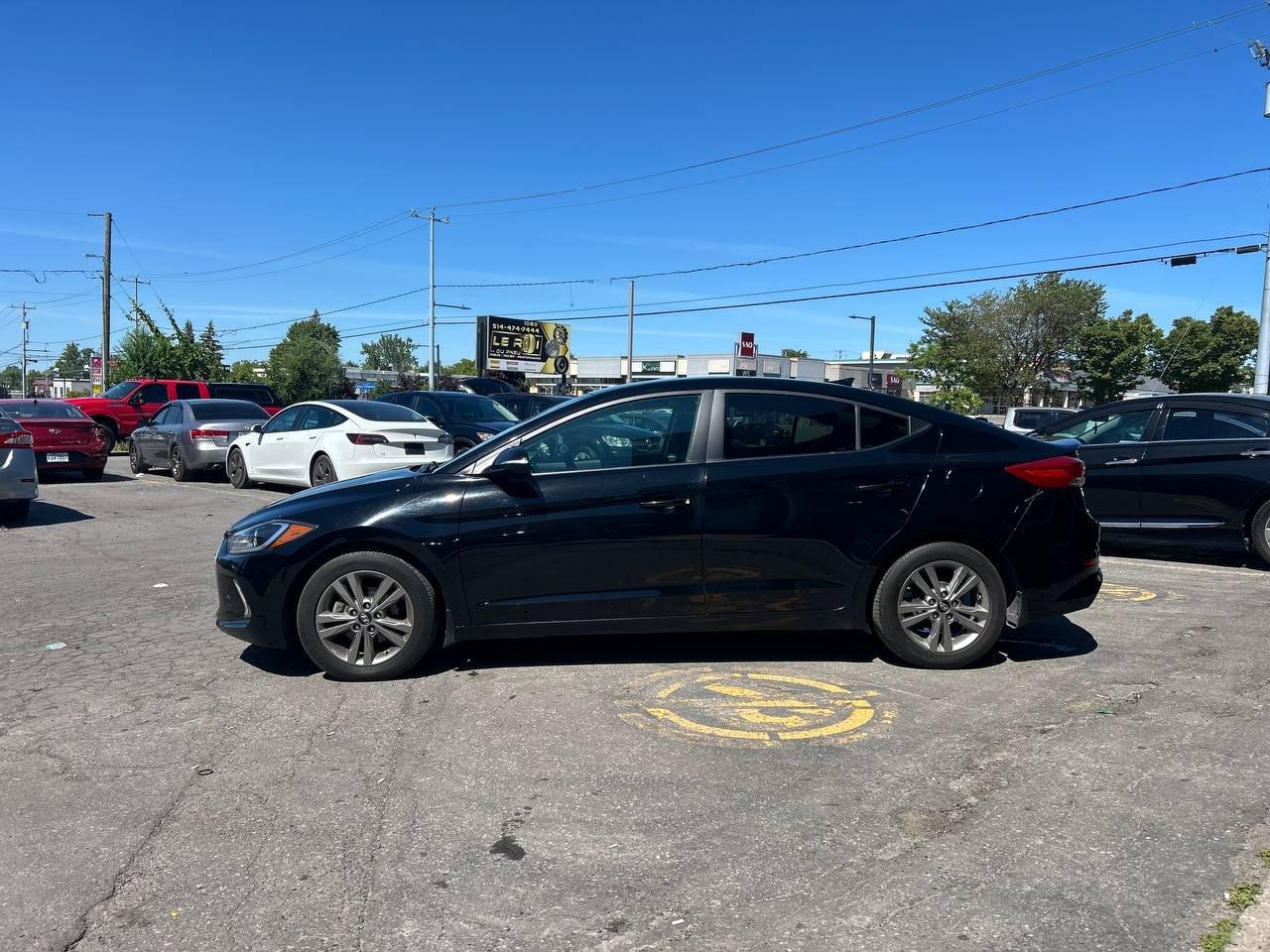 Hyundai Elantra 2017 - Image 12