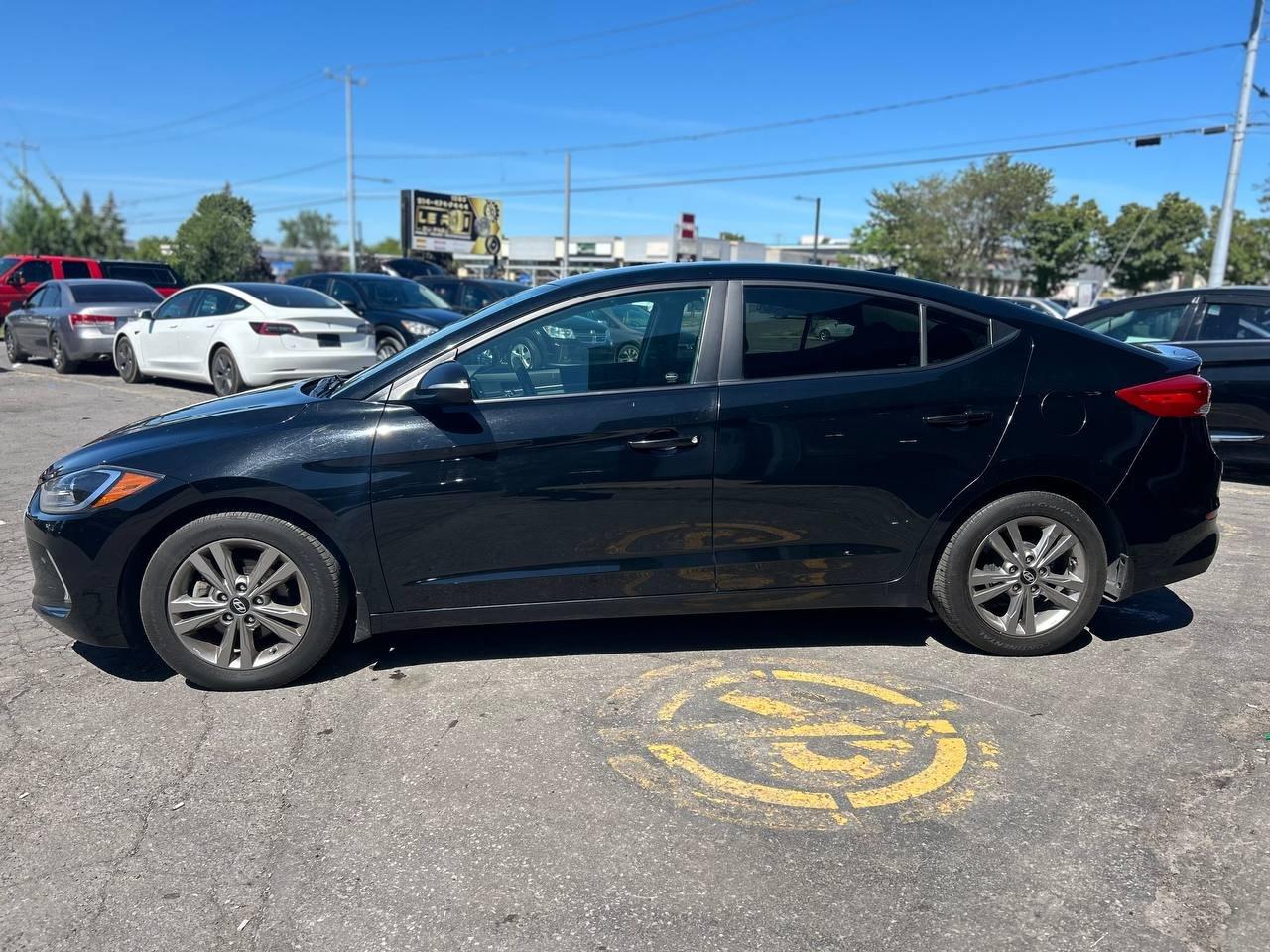 Hyundai Elantra 2017 - Image 11