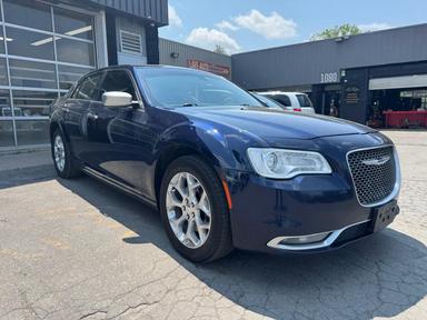 Chrysler 300 2017 - Thumbnail 6