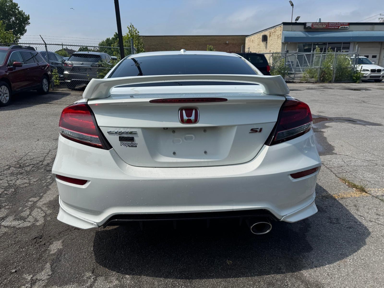 Honda Civic 2015 - Image 5