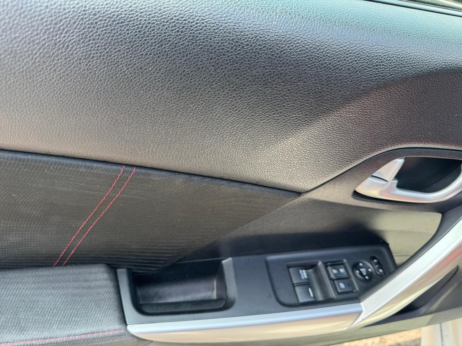 Honda Civic 2015 - Image 9