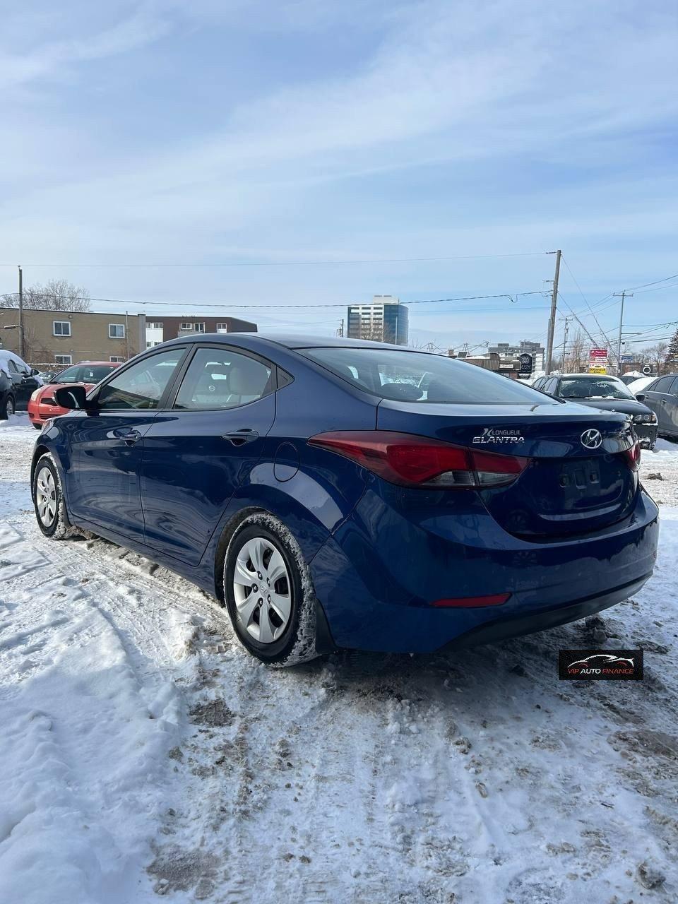 Hyundai Elantra 2016 - Image 5