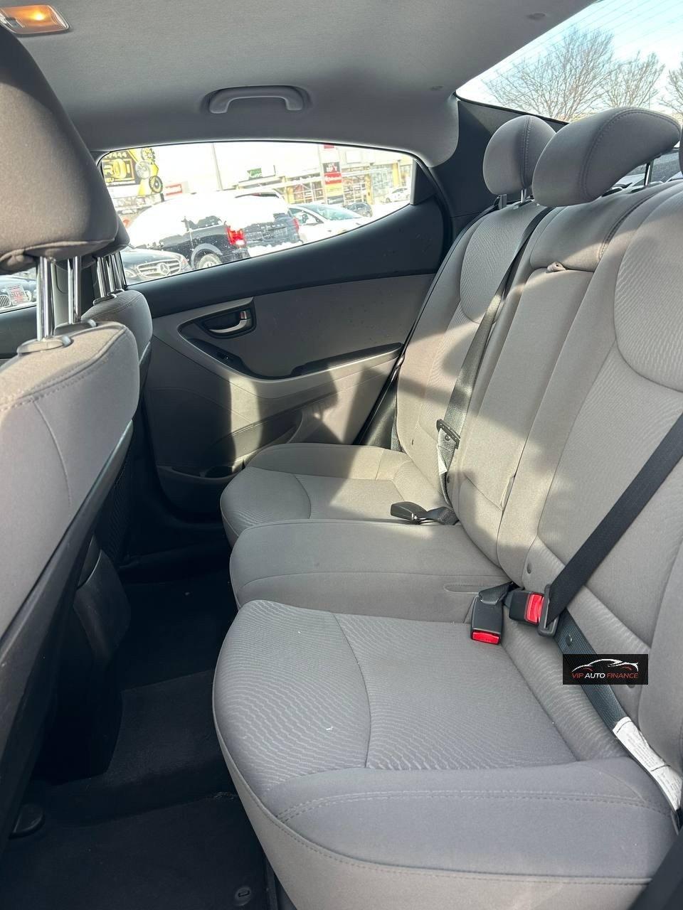 Hyundai Elantra 2016 - Image 13